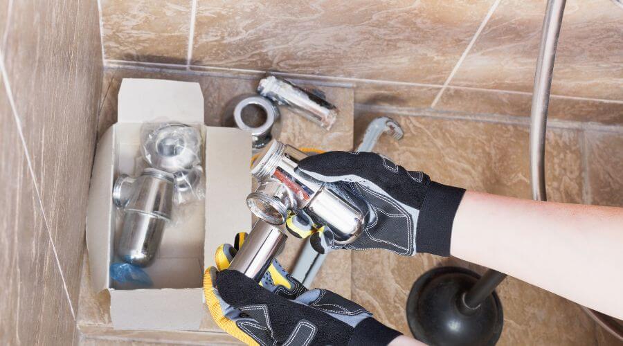 Professional gutter cleaning in Thackerville, OK